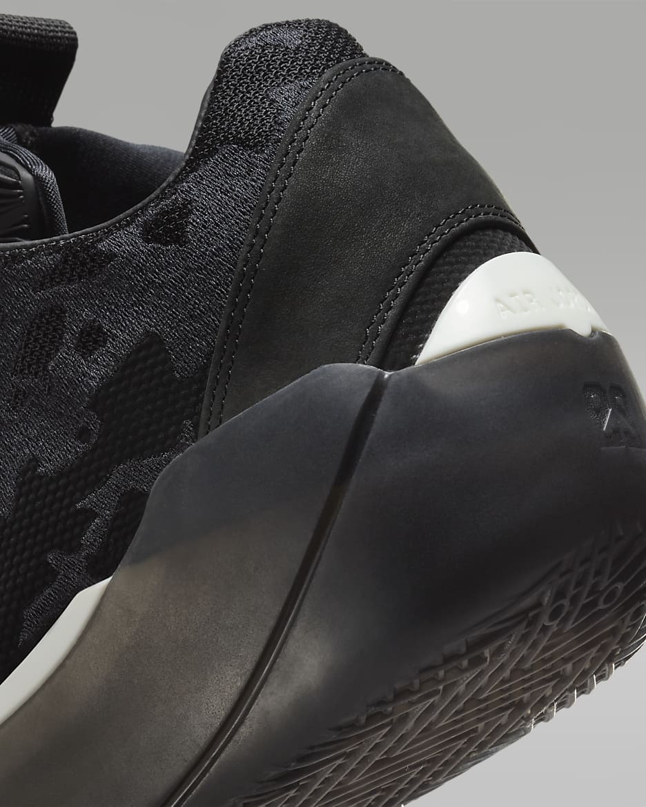Air Jordan XXXIX Lumiere Basketball Shoes. Nike CA